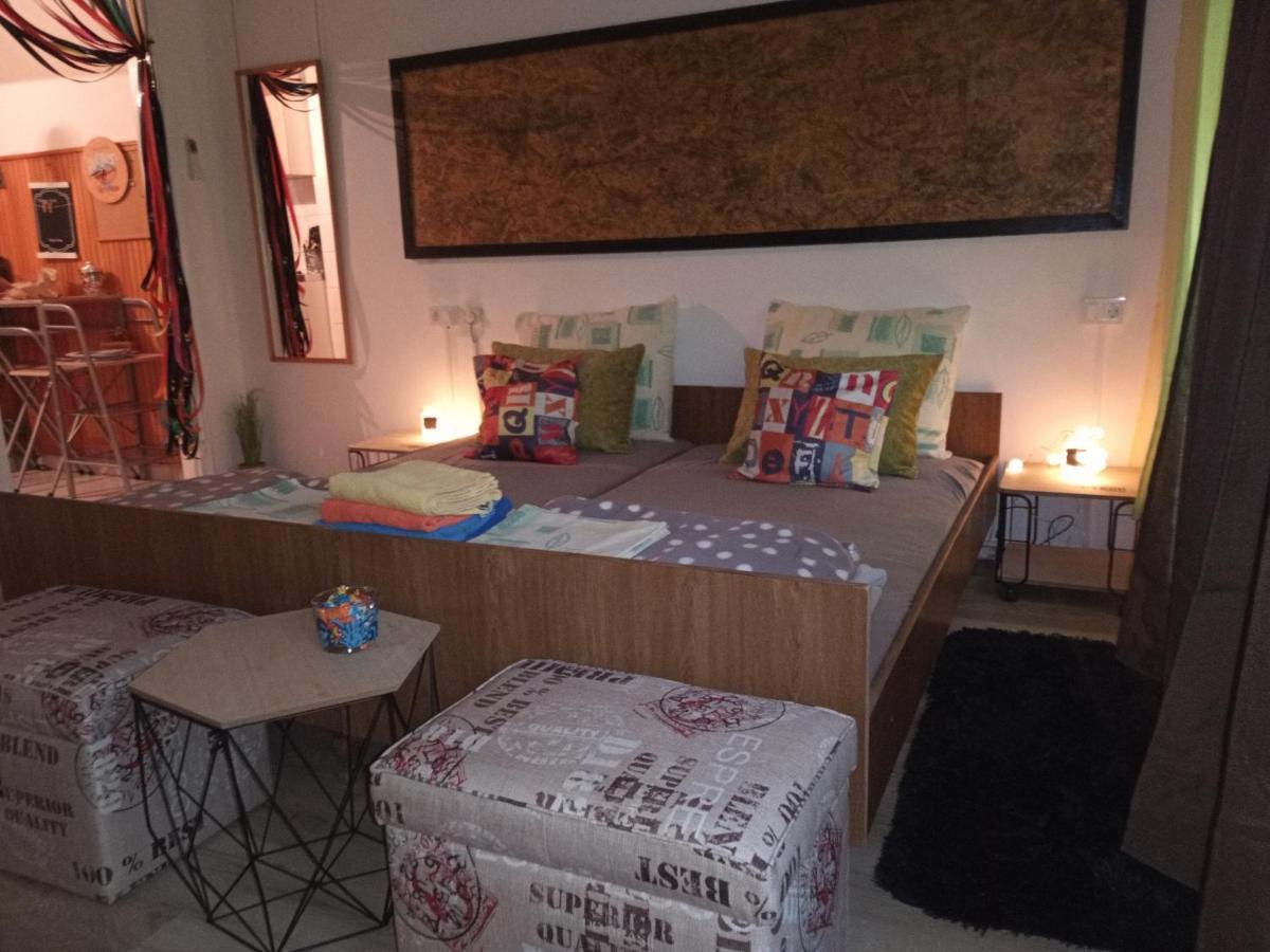 Studio Apartment Corner 里耶卡 外观 照片