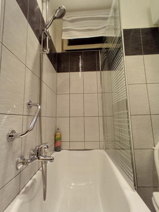 Studio Apartment Corner 里耶卡 外观 照片